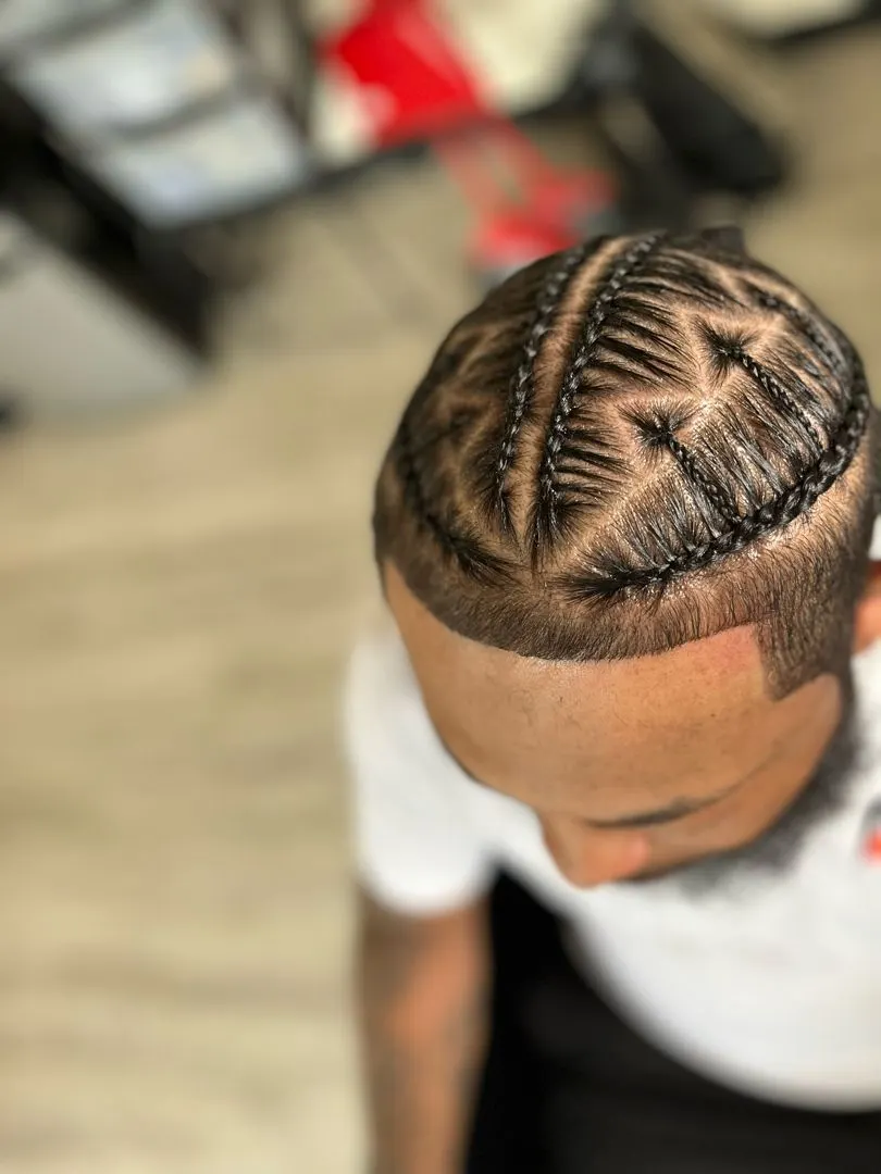 Men's freestyle stitch braids